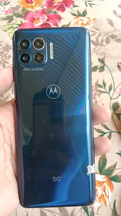 I Want to Sell Moto One 5G uw Non Pta.