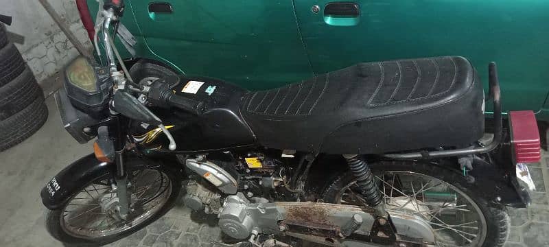 Suzuki sprinter 110 cc 2017 genuine condition 6