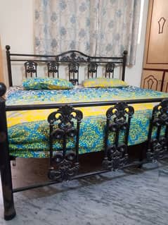 Iron Rod Bed with Mattress For Sale
