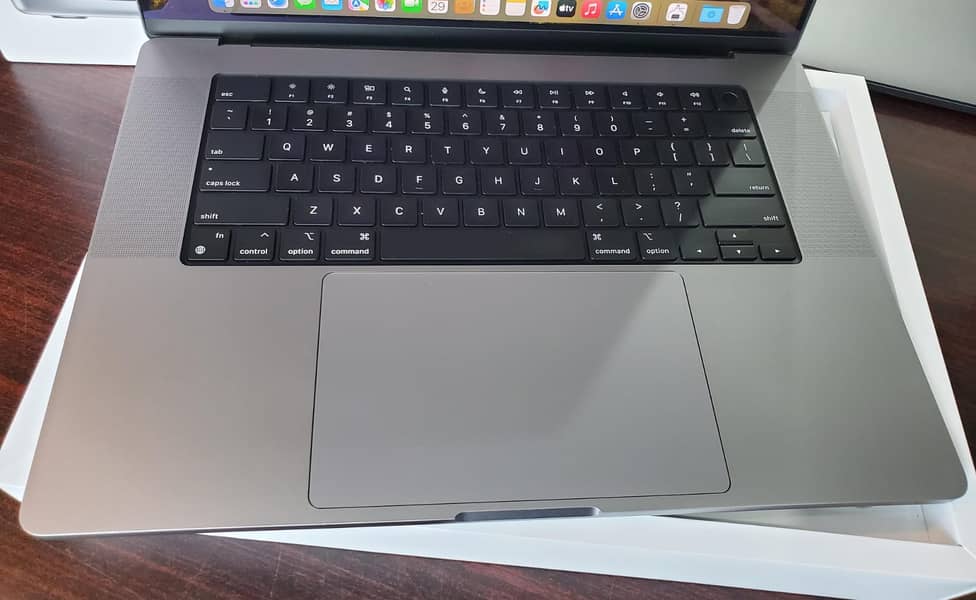 CTO Macbook M1 Pro 2021, 16", 32Gb Ram, 1Tb Ssd 5