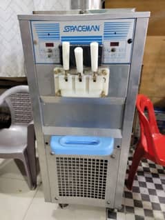 Ice Cream Machine Double Flavor Spaceman