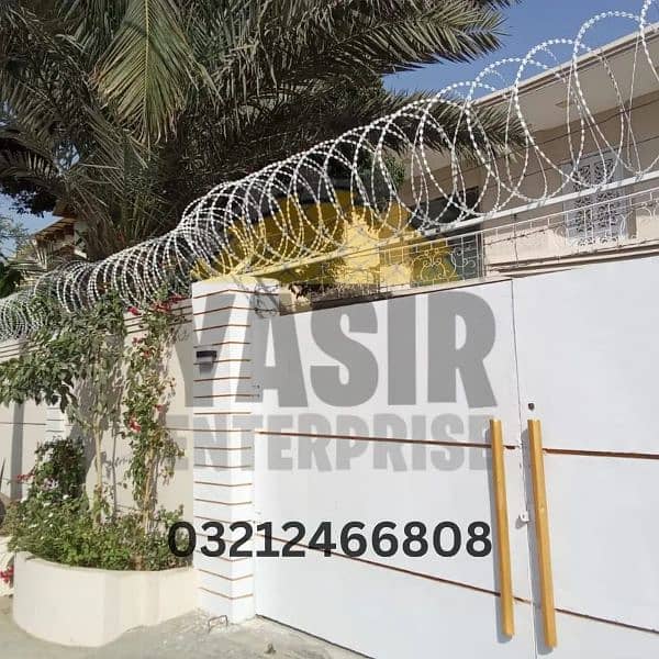 Best Electric Fence & Razor Wire Company in Karachi - Barbed Wire 0