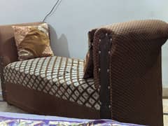 2 Seator Sofa (Deevaan)
