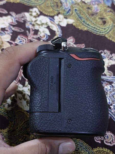 Nikon Z5  Body with box 8