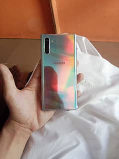 Samsung note 10 dual offical approved 
dots or line hai pics chck