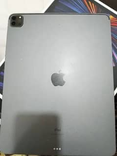 iPad Pro M1 chip 128 GB 2021 model 0325/12/20/069 my WhatsApp number