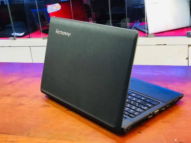 Lenovo G560 corei5 Laptop 4gb ram 320gb hard 15.6 display numpad 3