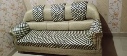 sofa set 3+1+1 for sale or glass center table