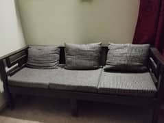 5 seater 10/8 condition