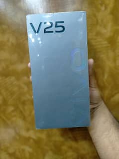 Vivo V25 5G (Box Pack) 12Months Official Warranty