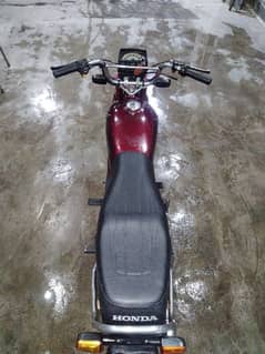 Honda CD 70 up for sale jest like a brand new