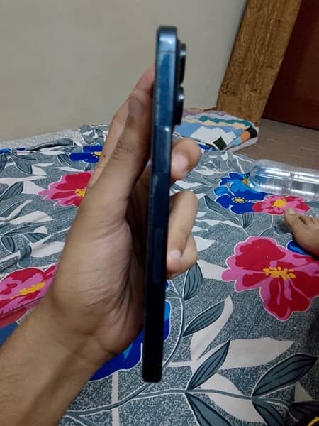 sell iPhone 15 pro max 3