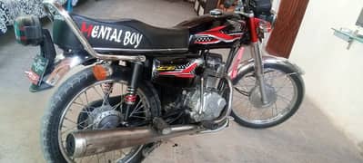 Honda 125  Total original bike hai coi cam nhi hona wala All OK hai .