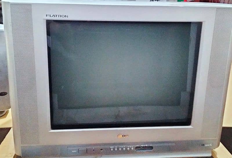 Used LG TV  For Sale in a Good condition 0