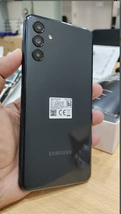 Samsung galaxy A04s Black color