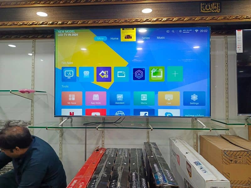 40 inch sharp orignal led tv Smart new 03004675739 0