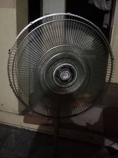 youns fan very good condition full size