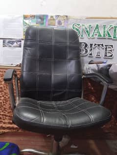 selling revolver chair