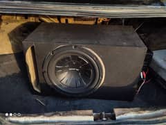 Woofer and amplifier for car