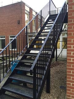 Iron Stairs Comfortable and Car Parking Iron Structure Installation