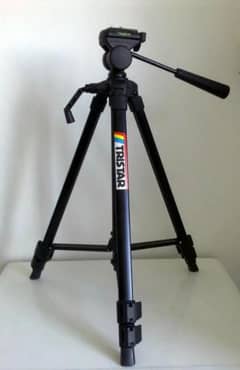 Tristar Camera Tripod in new condition (Slightly used)