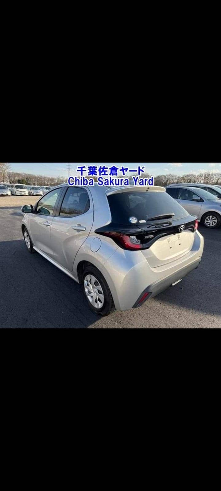 Toyota yaris 2021 model silver colour 1