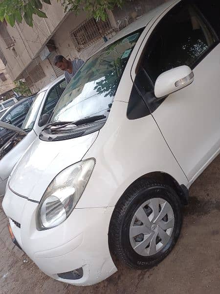 Toyota Vitz 1.0 6