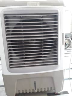 Brand New Asia Cooler Model 7500