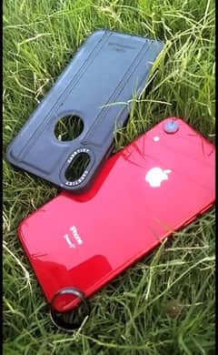 IPHONE XR 128gb SIM WORKING PRO GAMING SET URGENT FOR SALE. . .