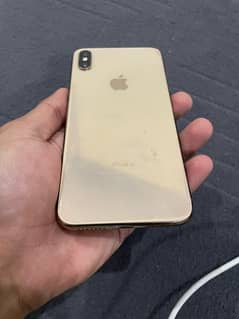 iphonexsmax 64gb gold with box battery health 79% condition 10/10
