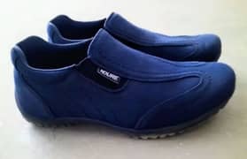 Ndure Sneaker Shoes (urgent sale)