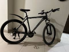 Hybrid cycle Aluminium frame without joint