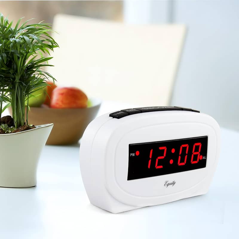 Alarm Clock LED screen repeat snooze alarm Battery backup night alarm 8