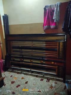 iron bed without matress in lalukhet plz add detail check kre