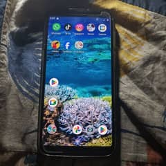 Motorola Z3 best quality black colour and best using the home