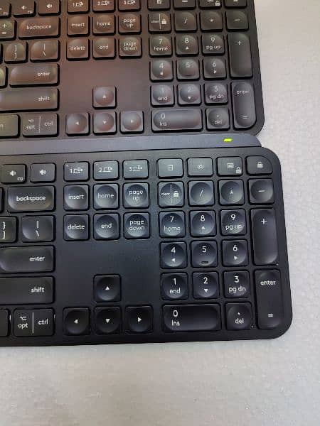 Logitech mx keys multi Bluetooth Type C backlit rechargable Keyboard 1