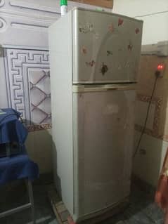 fridge full size 45000 finel