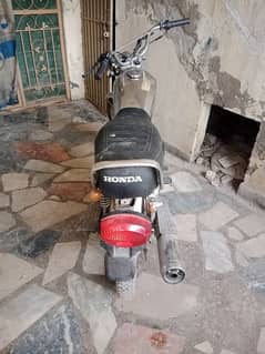 Honda125