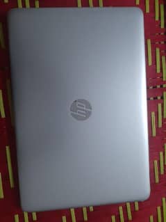 hp laptop for sale with charjing 10/10 condition