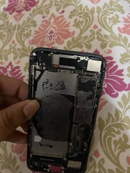 iphone se 2020 board non pta 64gb non active parts 1