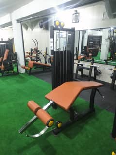commplete local gym for sale / gym machines for sale / gym equipments
