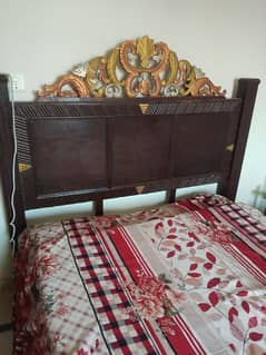 Bed king size