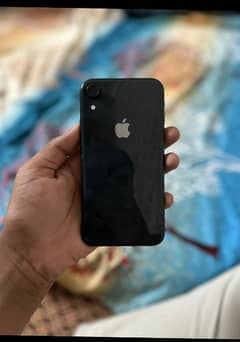 iPhone xr 10/10 factory unlocked