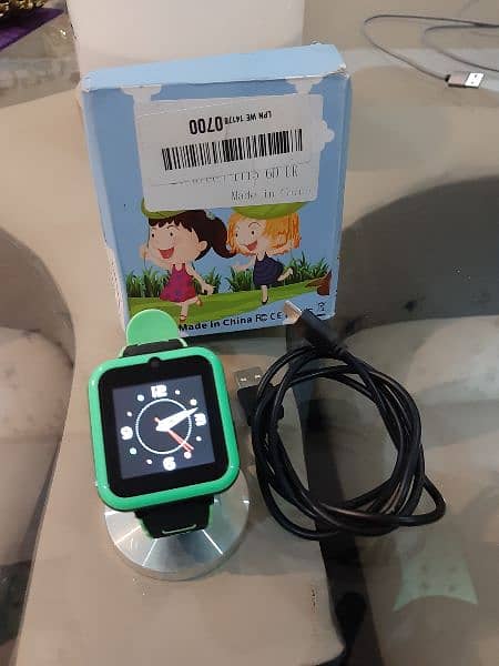 Kid Smart Watch/ with sim slot. 1