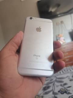 I phone 6s (pta approved)