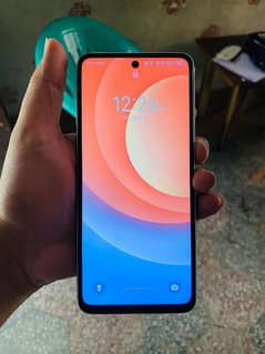 Tecno  cammon 19