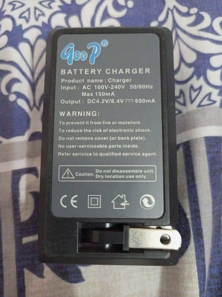 mix camera batteries and charger 6