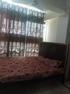 King size Bed available for Sale
