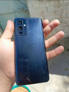 oneplus 9 with 65 W charger
