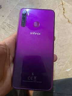 infinitx s5 lite with box Ram 4+64 ph 03082578336